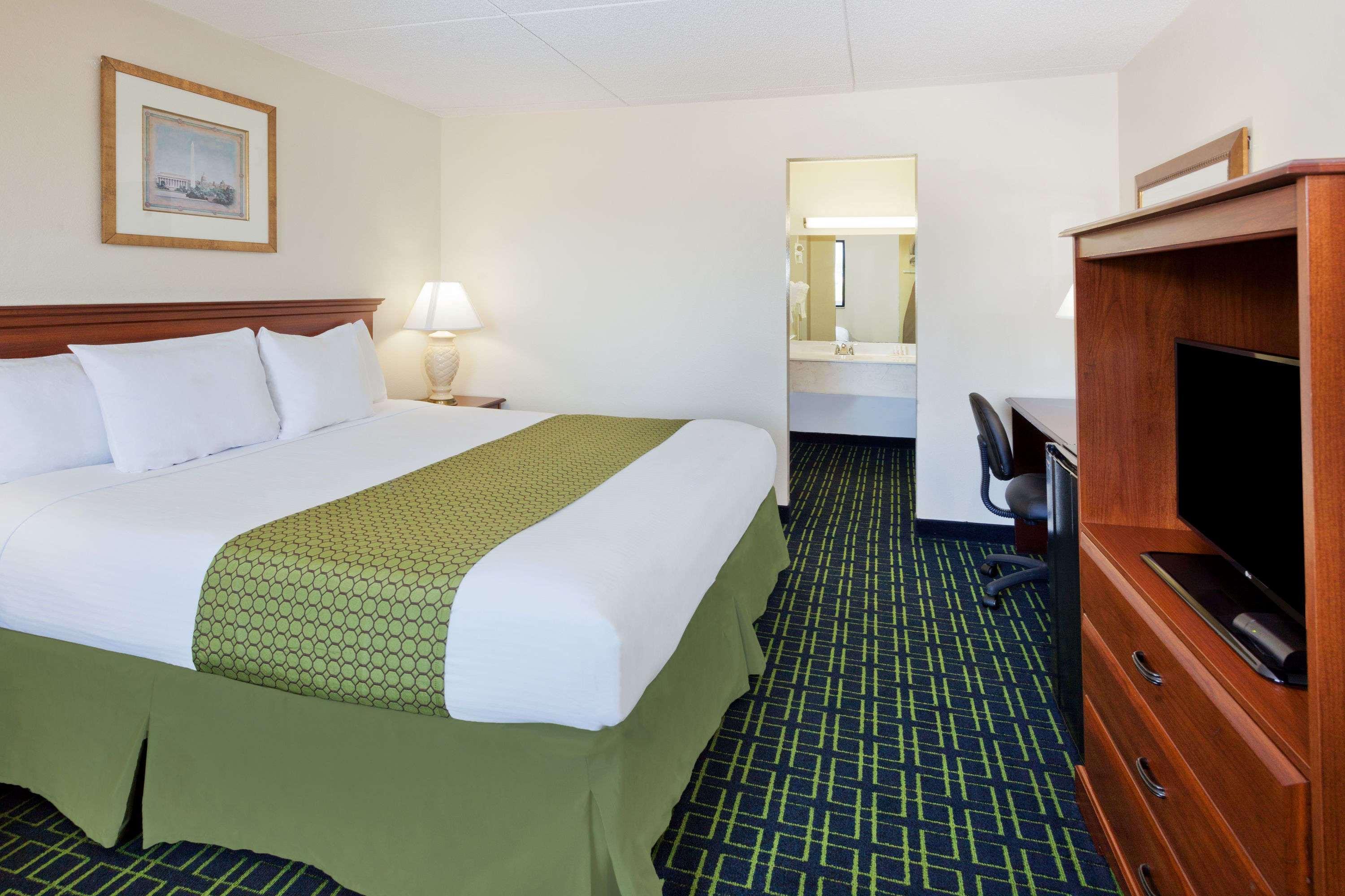 Hotel Bo, A Days Inn By Wyndham Chattanooga Downtown Eksteriør bilde